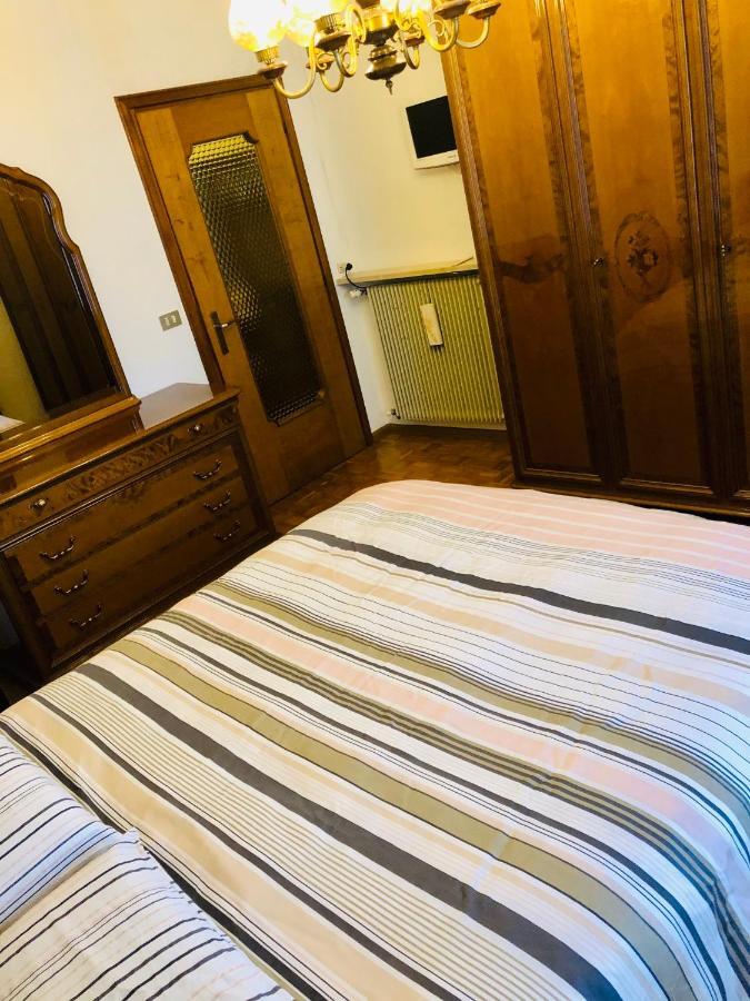 La Casa Di Olivo Apartment Tassullo Bagian luar foto